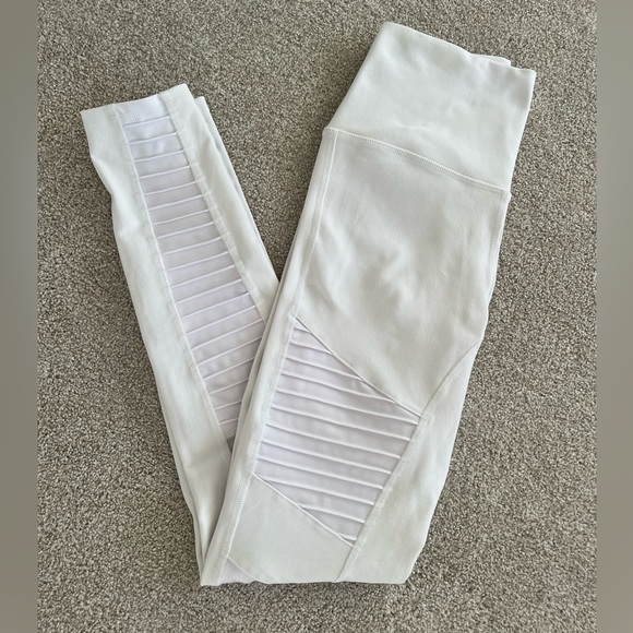 Alo High-Waist Moto Paneled Skinny Leg Athletic Legging In Glossy White - Picture 2 of 8